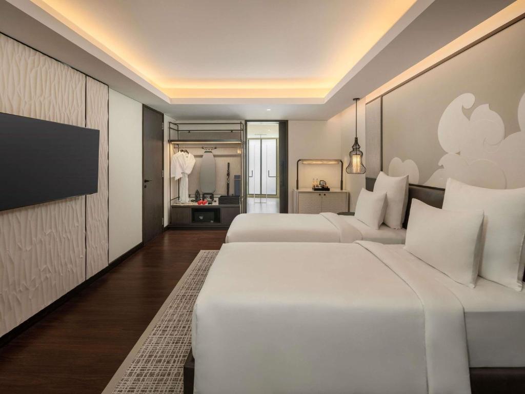 هتل پولمن بالی لژیان بیچ