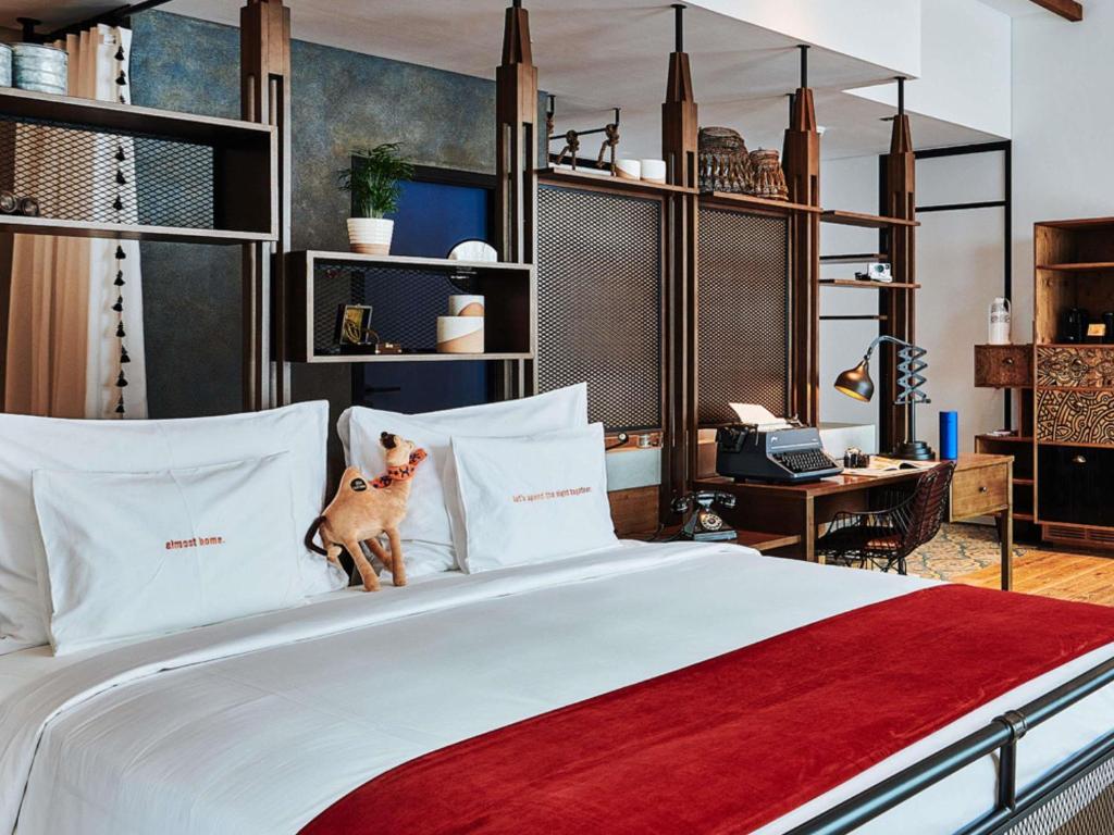 هتل تونتی فایو وان سنترال