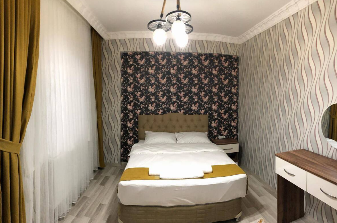 هتل بیگ باس وان