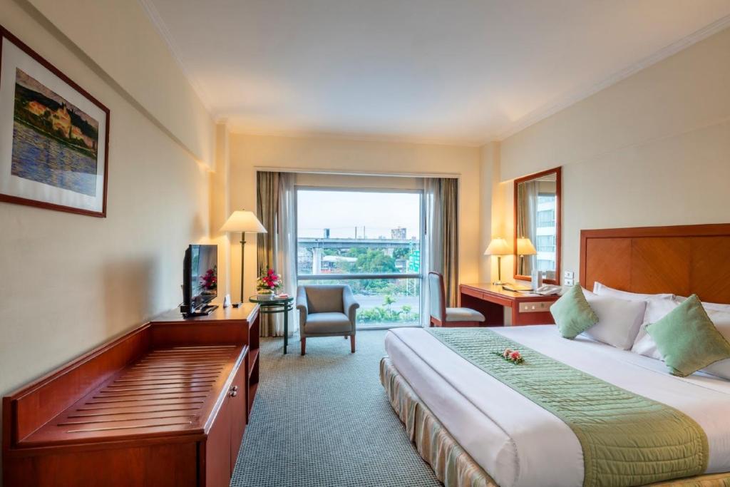 هتل بانگوک پالاس