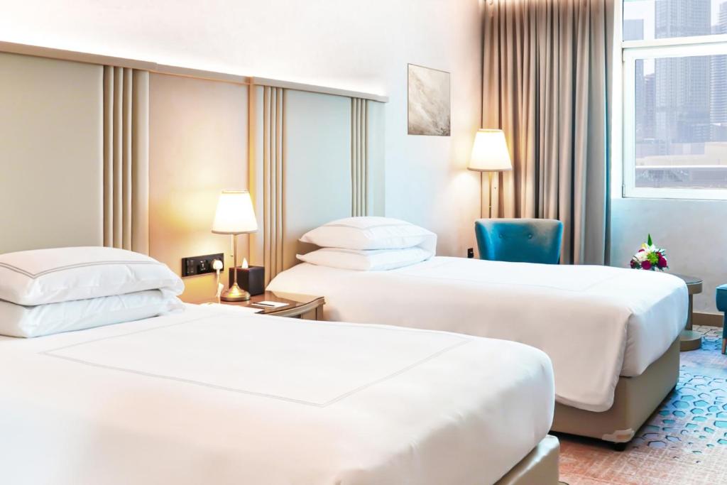 سوئیس اوتل المروج