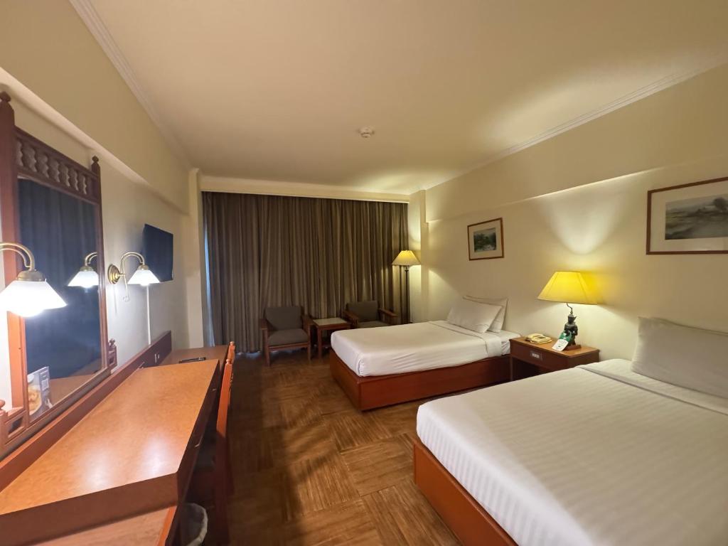 هتل بانگوک پالاس