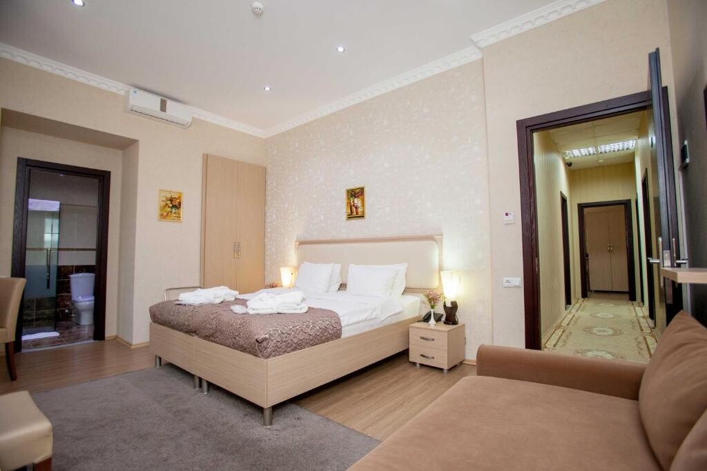 RUSTAVELI PALACE Hotel