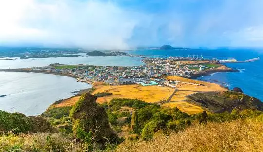 تور کره جنوبی (سئول + بوسان + ججو )  8 روز 22 آبان