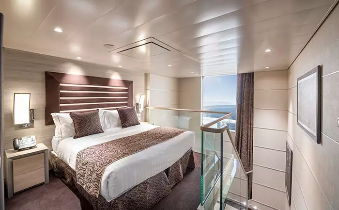 اتاق دلوکس ( بالکن دار )