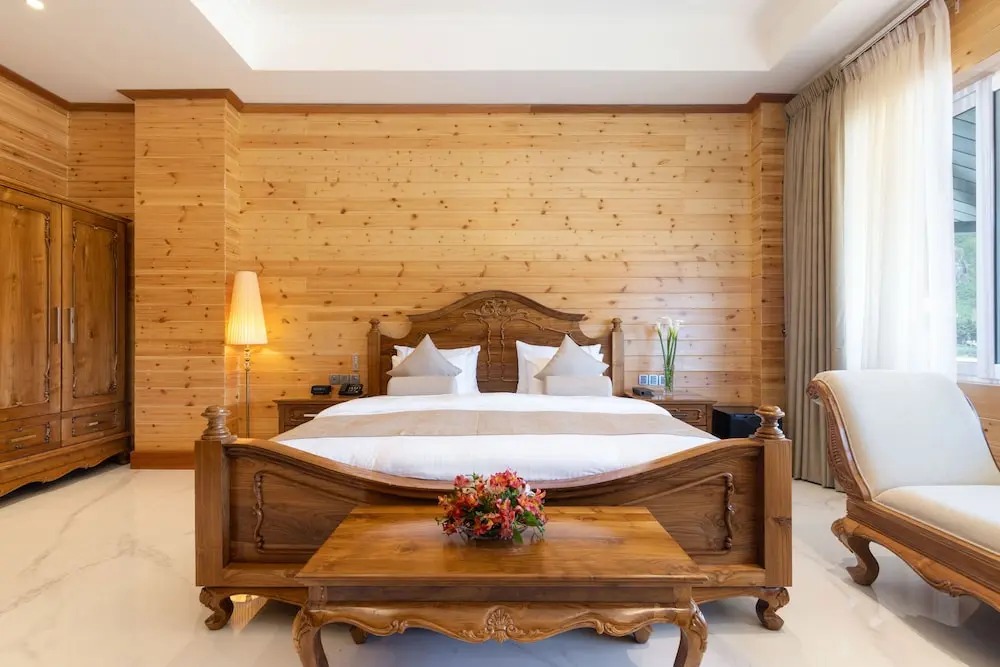 هتل آرالیا راد