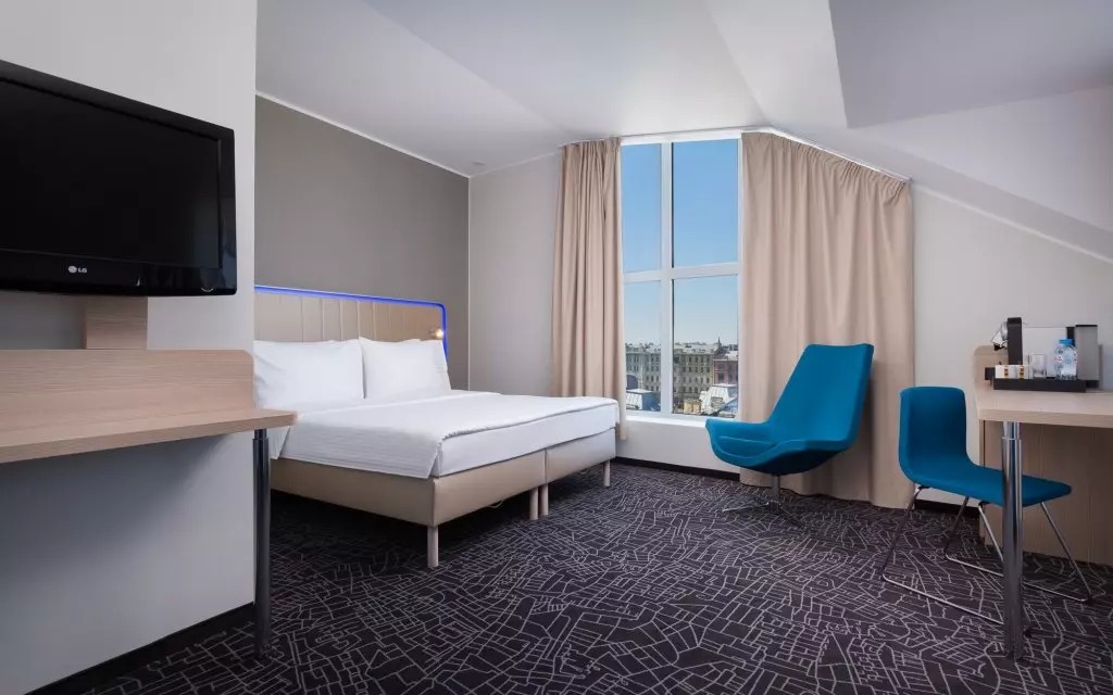 هتل کاسموس سن پترزبوگ نوسکی پروسپکت