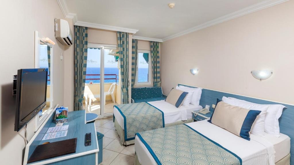 هتل گلکسی بیچ