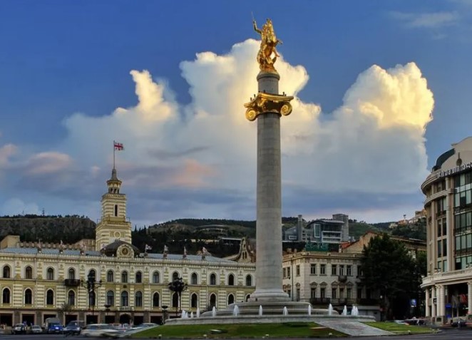 تور تفلیس 8 روز 4 آذر